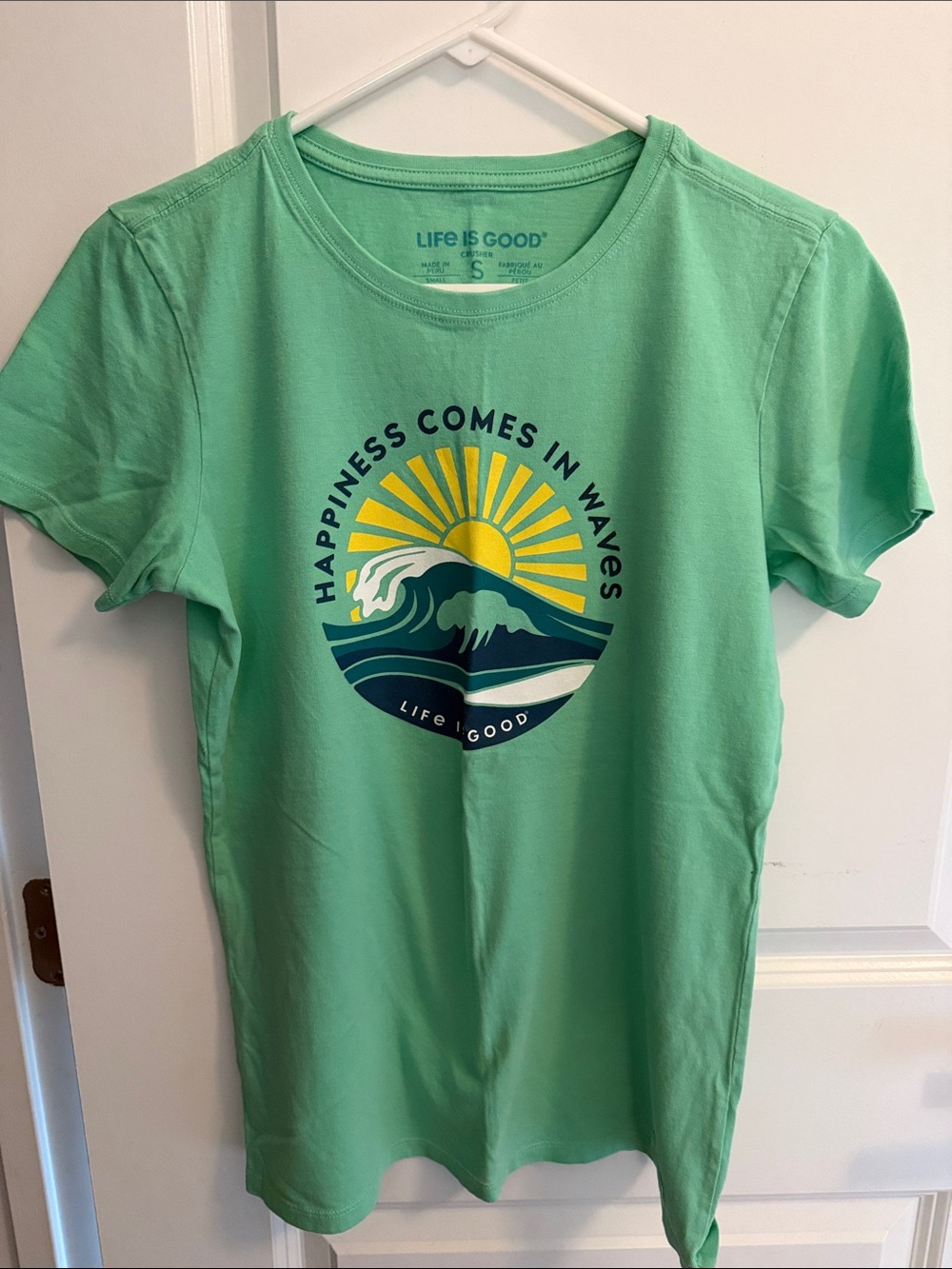 Life Is Good Green Short Sleeve Tee Happiness Comes In Waves